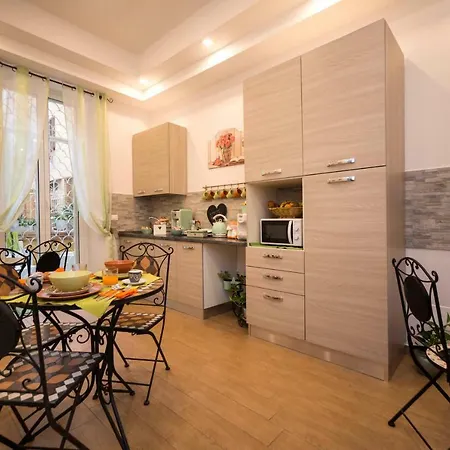 Fabiola\'S Home
